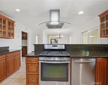 937 N Greenpark - Photo Thumbnail 5