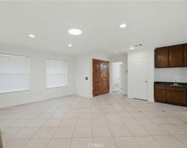 937 N Greenpark - Photo Thumbnail 8