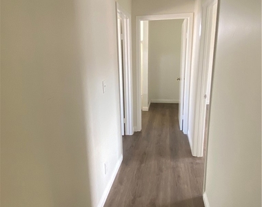 1518 Norman Place - Photo Thumbnail 4