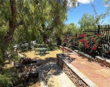 1790 E Burnett - Photo Thumbnail 20