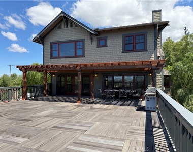 1790 E Burnett - Photo Thumbnail 19