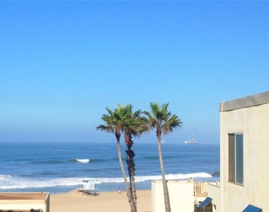 711 Pacific Coast Highway - Photo Thumbnail 14