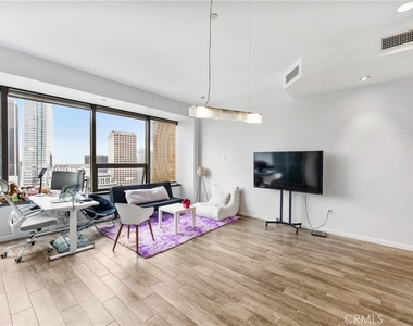 1100 Wilshire Boulevard - Photo Thumbnail 6