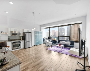 1100 Wilshire Boulevard - Photo Thumbnail 8