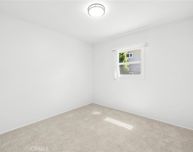1614 Orange Ave - Photo Thumbnail 7