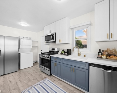 1612 Orange Ave - Photo Thumbnail 14