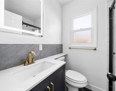 1612 Orange Ave - Photo Thumbnail 8