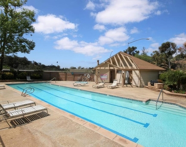 4531 Chateau Drive Drive - Photo Thumbnail 25