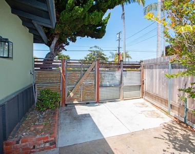 907 California Street - Photo Thumbnail 31