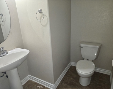 1662 Palermo Drive - Photo Thumbnail 2