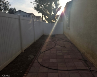 1662 Palermo Drive - Photo Thumbnail 16