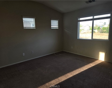 1662 Palermo Drive - Photo Thumbnail 8