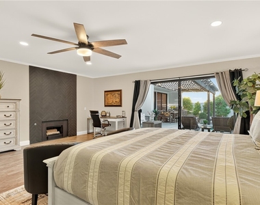 75407 Montecito Dr - Photo Thumbnail 27