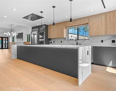 514 W Washington Blvd - Photo Thumbnail 7