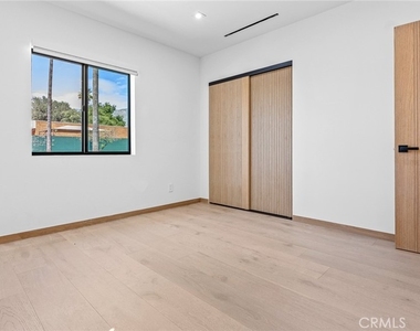 514 W Washington Blvd - Photo Thumbnail 13