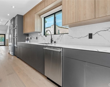 514 W Washington Blvd - Photo Thumbnail 8