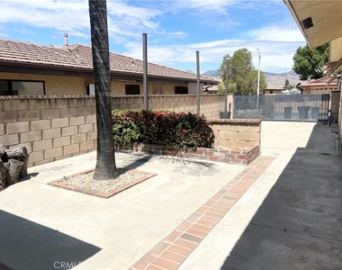 739 Chardonnay Place - Photo Thumbnail 25