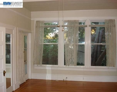 627 Rose Avenue - Photo Thumbnail 8