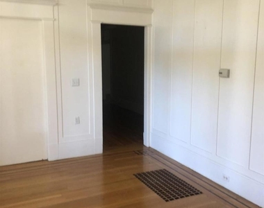 627 Rose Avenue - Photo Thumbnail 6