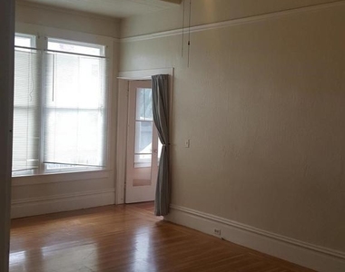 627 Rose Avenue - Photo Thumbnail 11