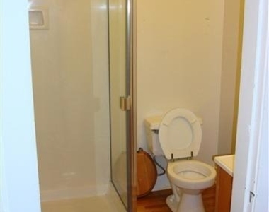 627 Rose Avenue - Photo Thumbnail 15