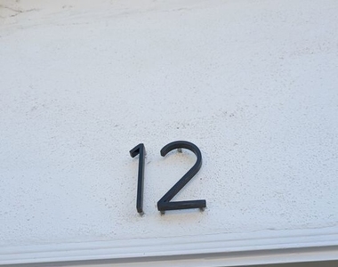 2626 Cloverfield Boulevard - Photo Thumbnail 6
