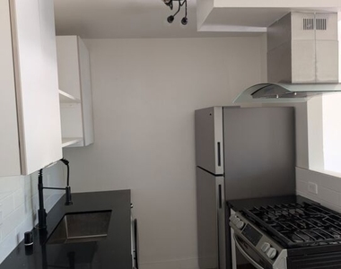2626 Cloverfield Boulevard - Photo Thumbnail 1