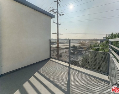 4980 S Centinela Avenue - Photo Thumbnail 16