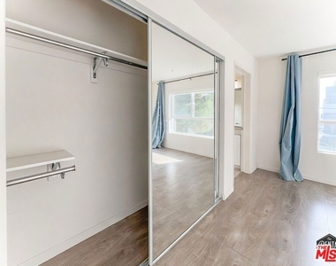 4980 S Centinela Avenue - Photo Thumbnail 8