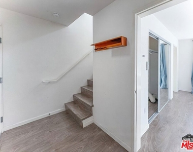 4980 S Centinela Avenue - Photo Thumbnail 7