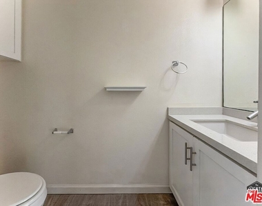 4980 S Centinela Avenue - Photo Thumbnail 6
