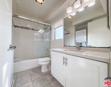 4980 S Centinela Avenue - Photo Thumbnail 11