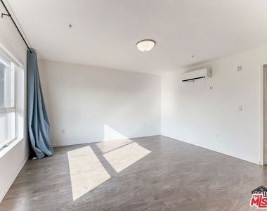 4980 S Centinela Avenue - Photo Thumbnail 10