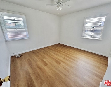 3713 1/2 Selby Avenue - Photo Thumbnail 14