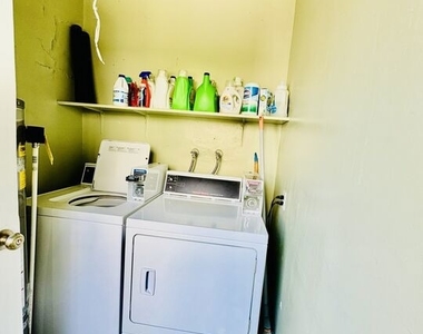 3713 1/2 Selby Avenue - Photo Thumbnail 22