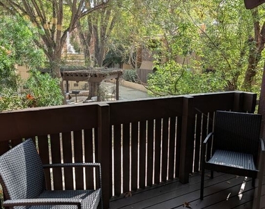 18350 Hatteras Street - Photo Thumbnail 14