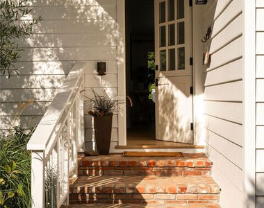6456 Sycamore Meadows Drive - Photo Thumbnail 6