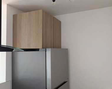 2626 Cloverfield Boulevard - Photo Thumbnail 2