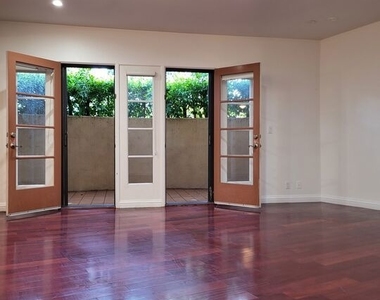 235 S Gale Drive - Photo Thumbnail 3