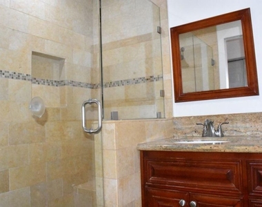 235 S Gale Drive - Photo Thumbnail 12