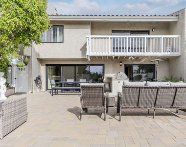 2637 Angelo Drive - Photo Thumbnail 14