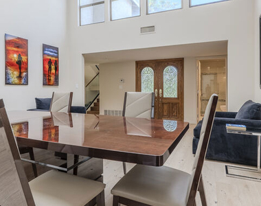 2637 Angelo Drive - Photo Thumbnail 7