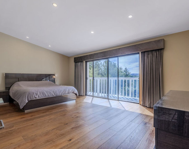 2637 Angelo Drive - Photo Thumbnail 33