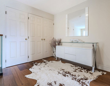 2637 Angelo Drive - Photo Thumbnail 46