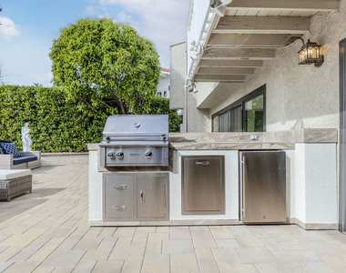 2637 Angelo Drive - Photo Thumbnail 19