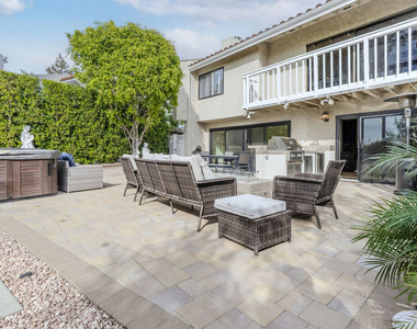 2637 Angelo Drive - Photo Thumbnail 16