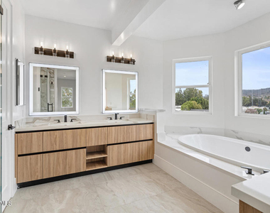 295 Toyon Court - Photo Thumbnail 22