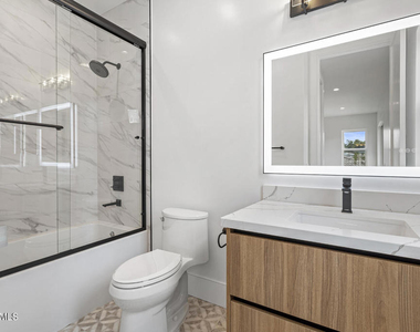 295 Toyon Court - Photo Thumbnail 26