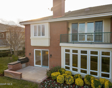 2390 Crombie Court - Photo Thumbnail 44