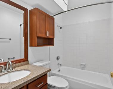 1050 E Ramon Road - Photo Thumbnail 18